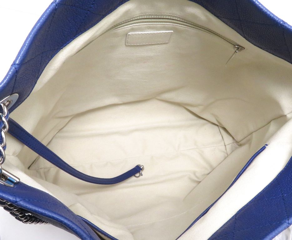 Chanel Quilted Tote Bag Caviar Leather Blue — view 5