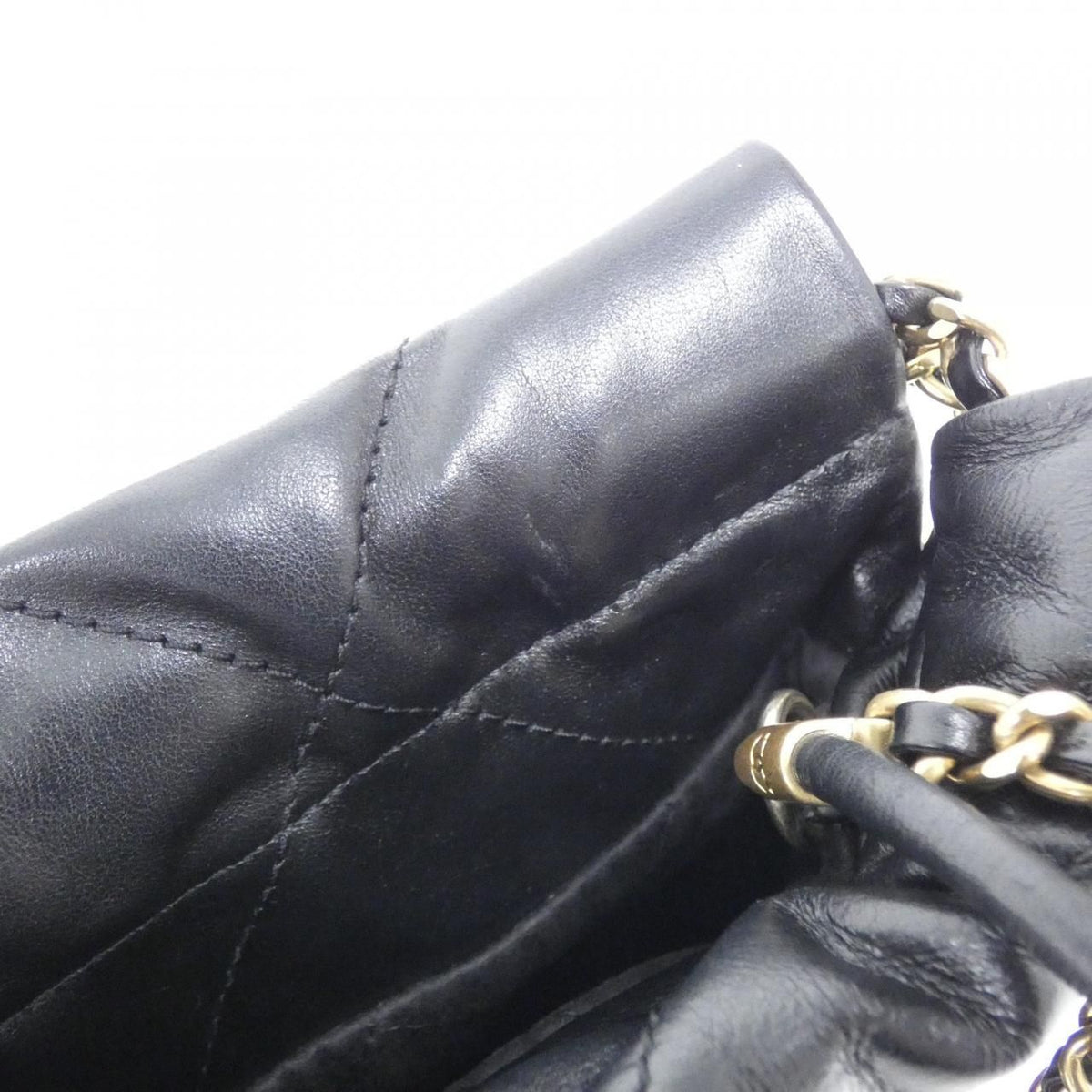 Chanel 22 Line Bag — view 8