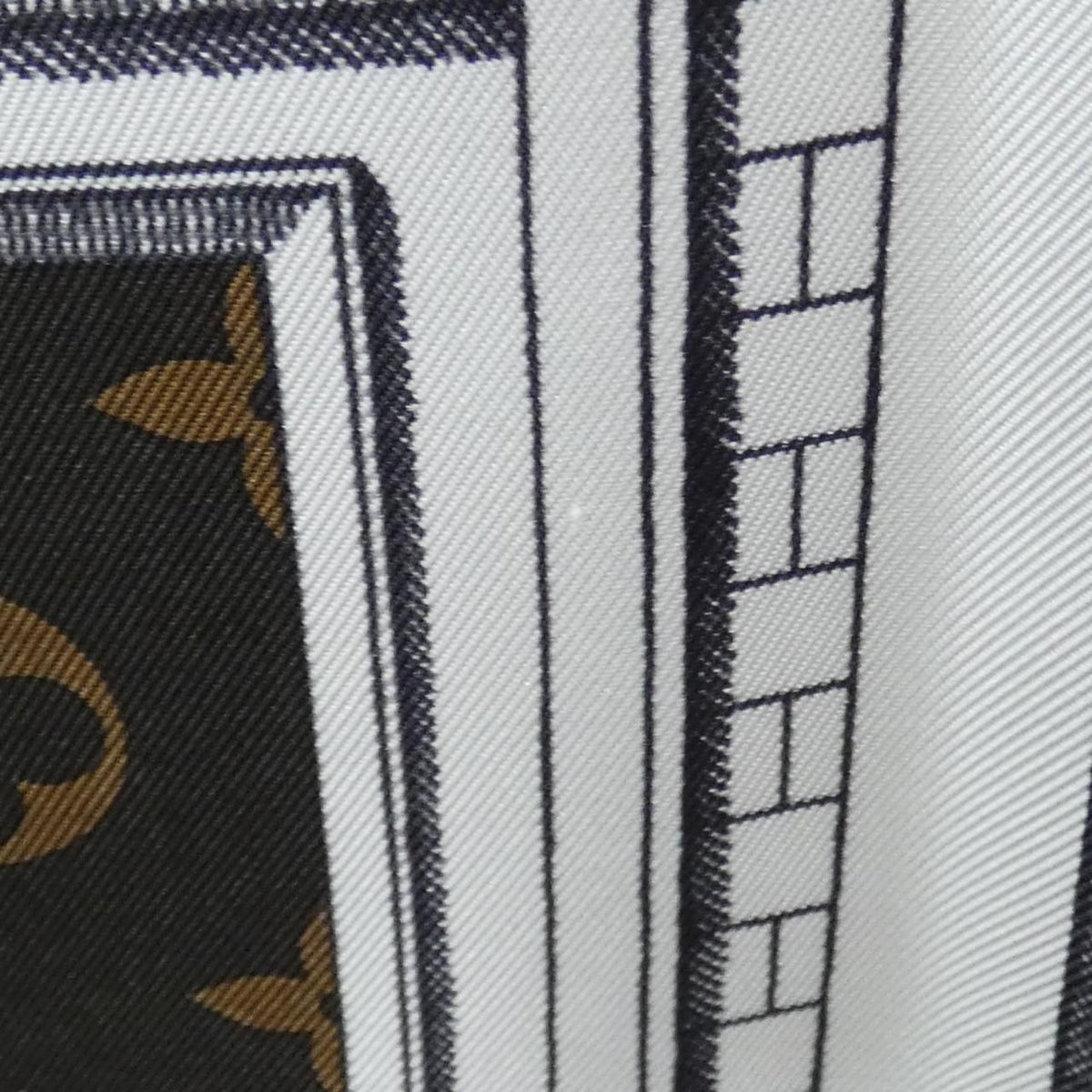 Louis Vuitton Monogram Carre Architectura 90 Scarf — view 3