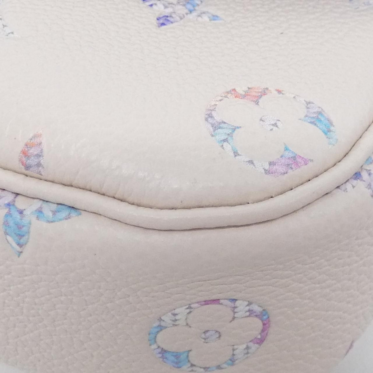 Louis Vuitton Monogram Empreinte Wallet on Chain Ivy Shoulder Bag — view 3