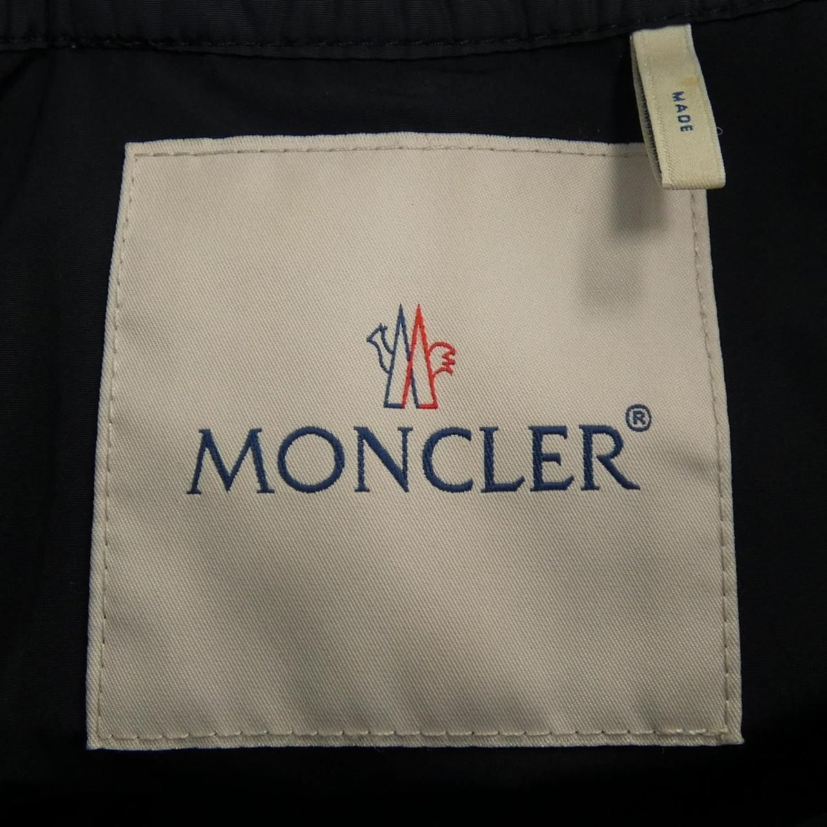 Moncler Coquelicot Coat Navy — view 5