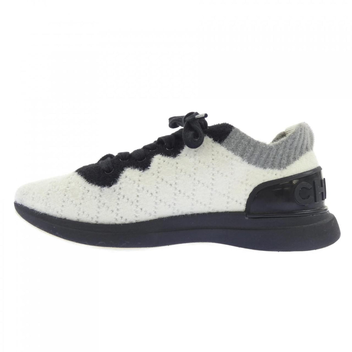 Chanel Sneakers White — view 2