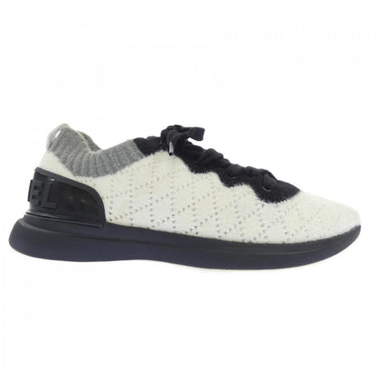 Chanel Sneakers White