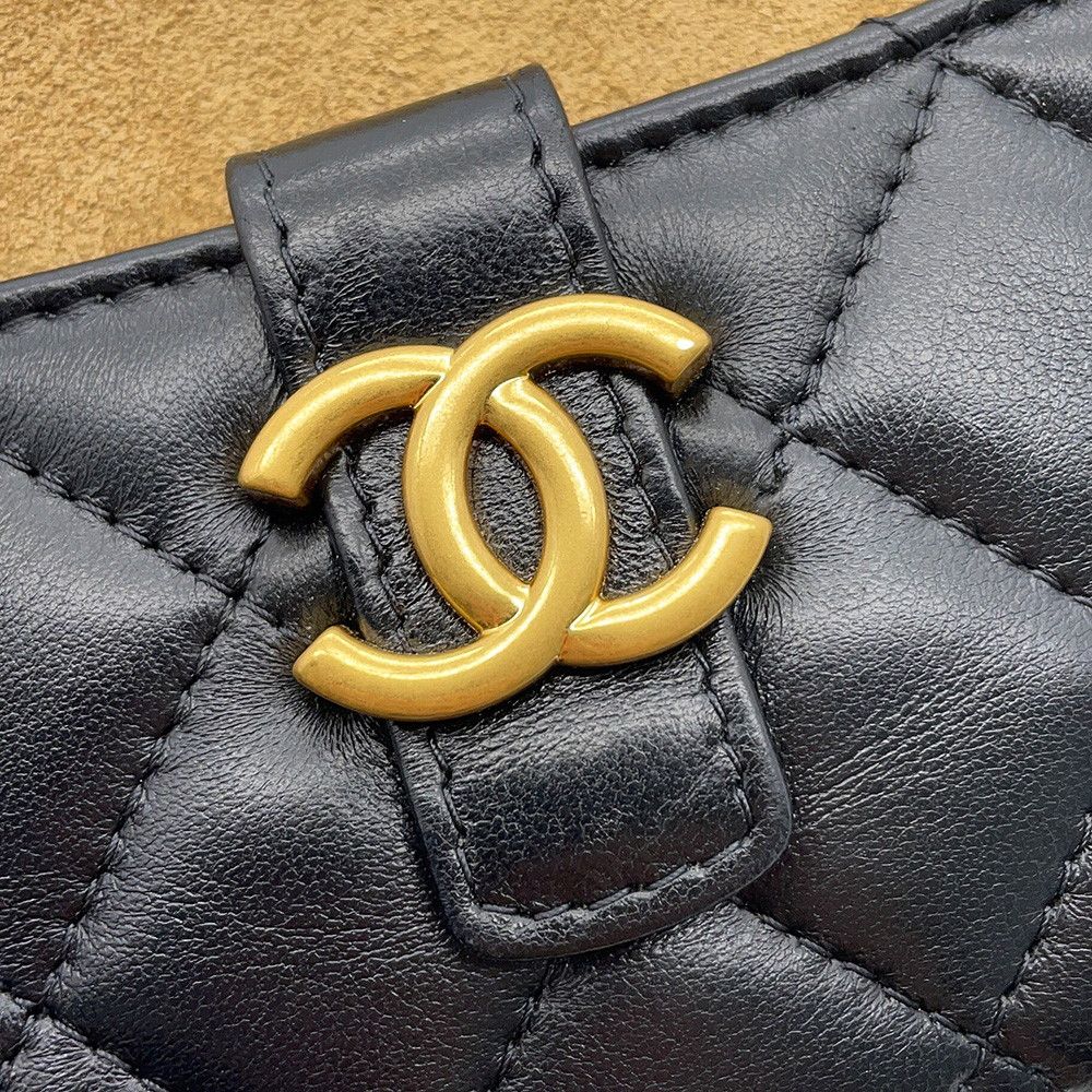 Chanel Chain Shoulder Bag Quilted CC Logo Lambskin Suede Black — view 8