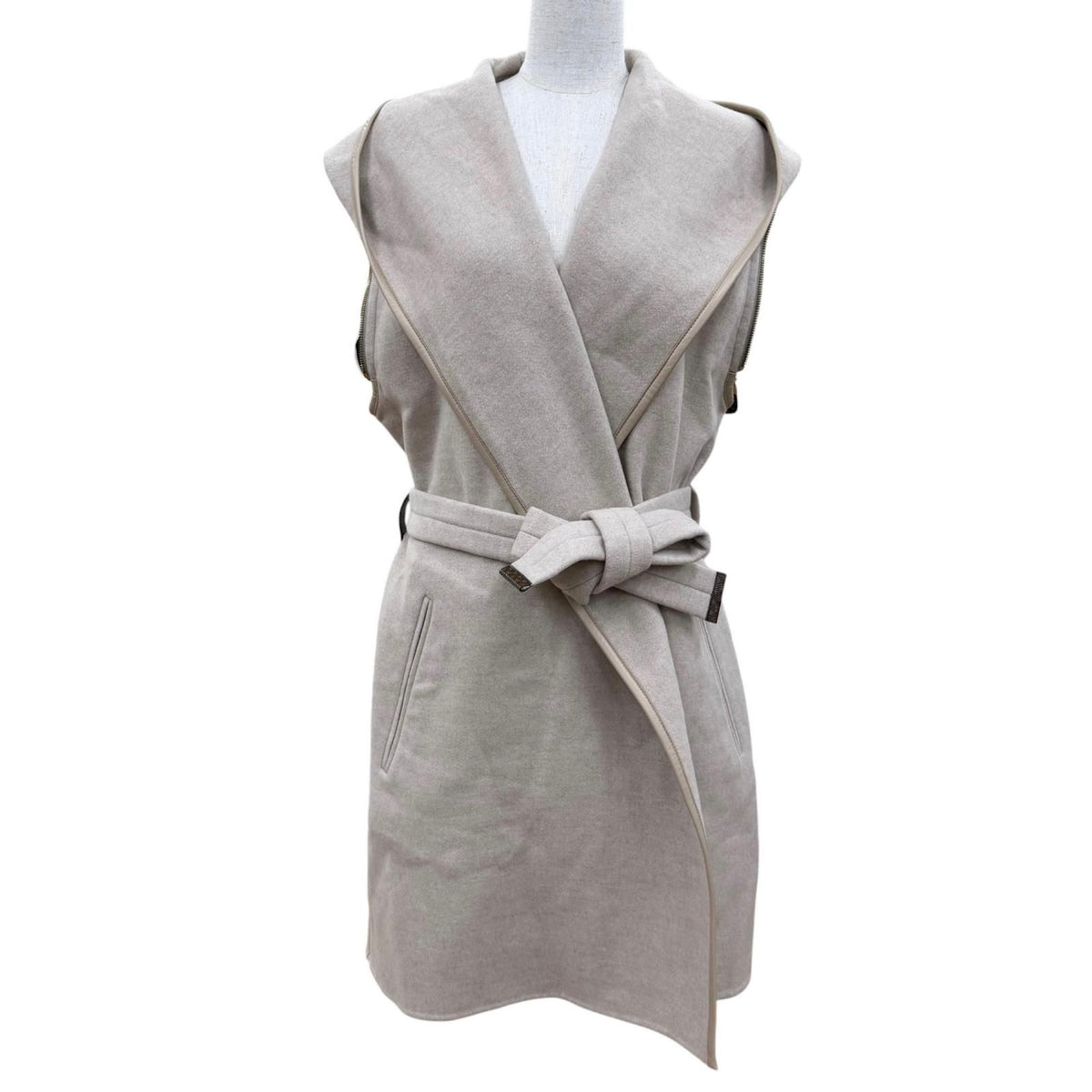 Louis Vuitton Cashmere Wool 2-Way Hooded Wrap Coat Beige 36 — view 2