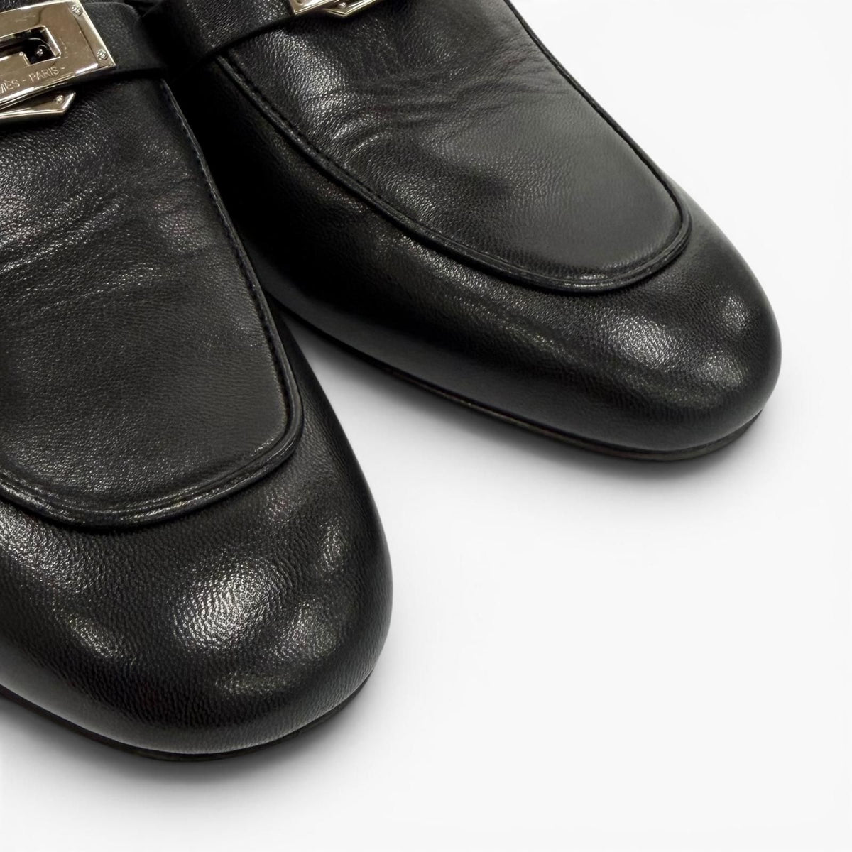 Hermes Oz Chevre Silver Kelly Buckle Mules Black — view 8