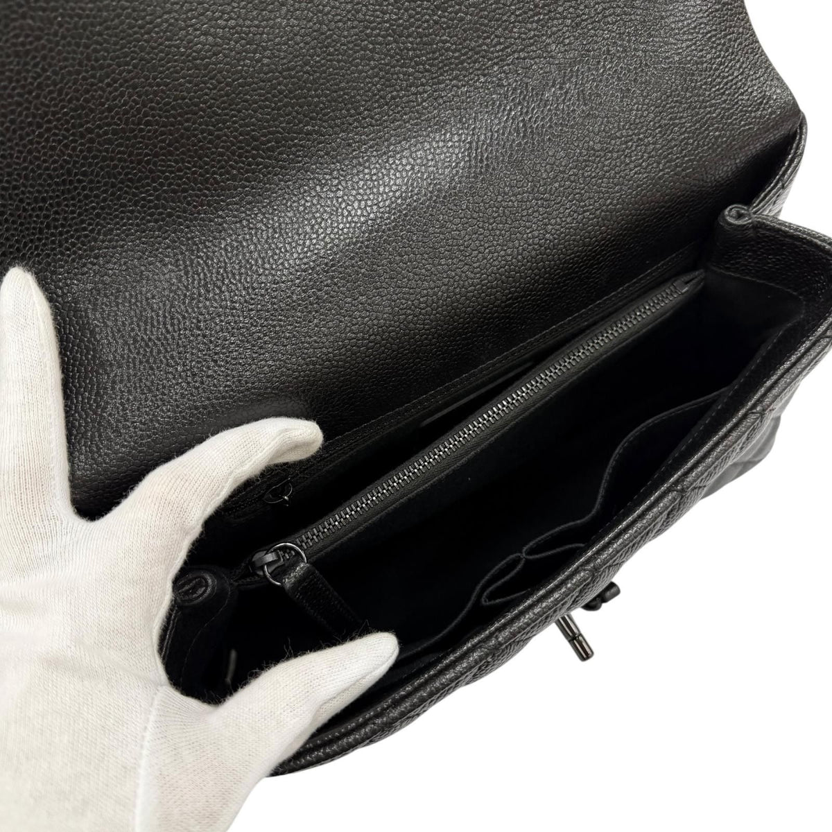 Chanel Coco Handle 29 Large Top Caviar Leather Flap 2-Way Handbag Black — view 5