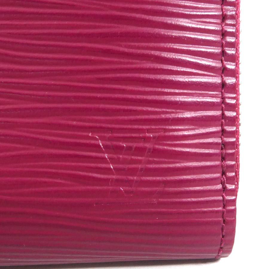 Louis Vuitton Coin Purse Zippy — view 8