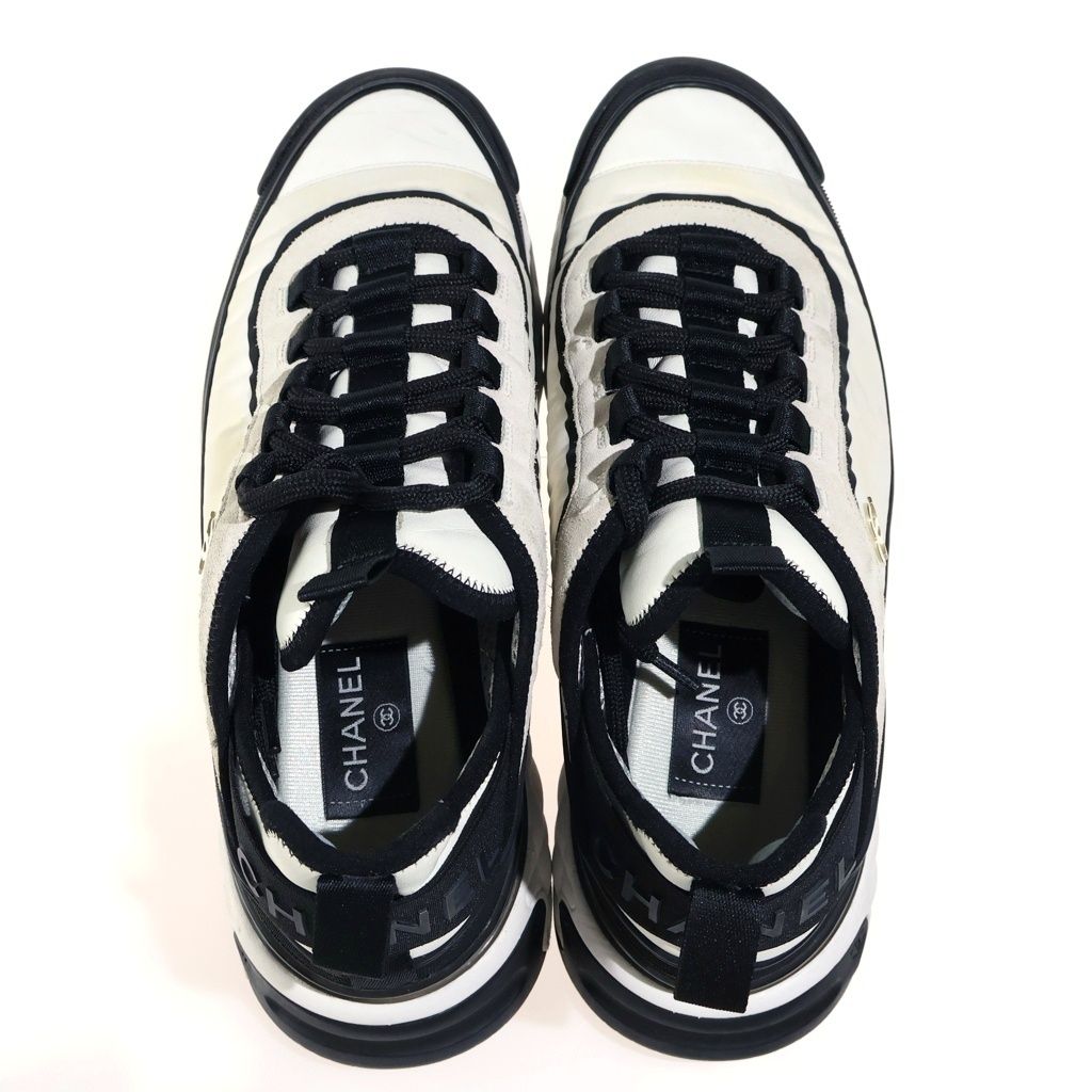 Chanel CC Logo Fabric Low-Top Sneakers White — view 4