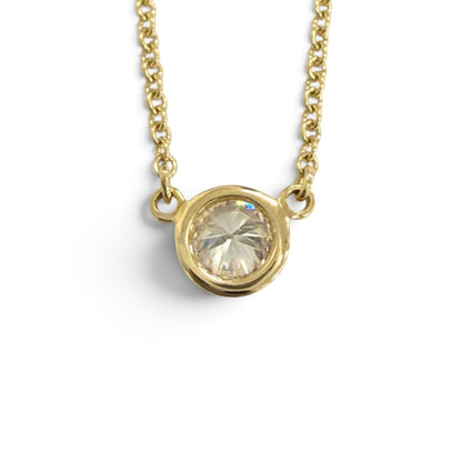 Tiffany & Co by the Yard 1 P Diamond Pendant 750 Yellow Gold — view 4