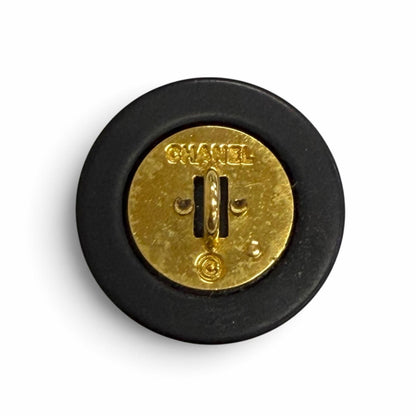 Chanel Vintage CC Logo Round Button 12 Buttons Black Gold Shirt — view 4