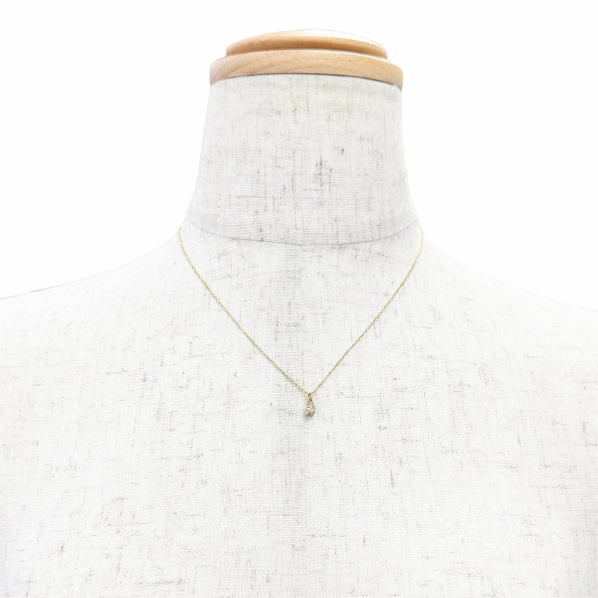 Tiffany & Co Teardrop Mini Pave Necklace Diamond 750 Yellow Gold — view 3