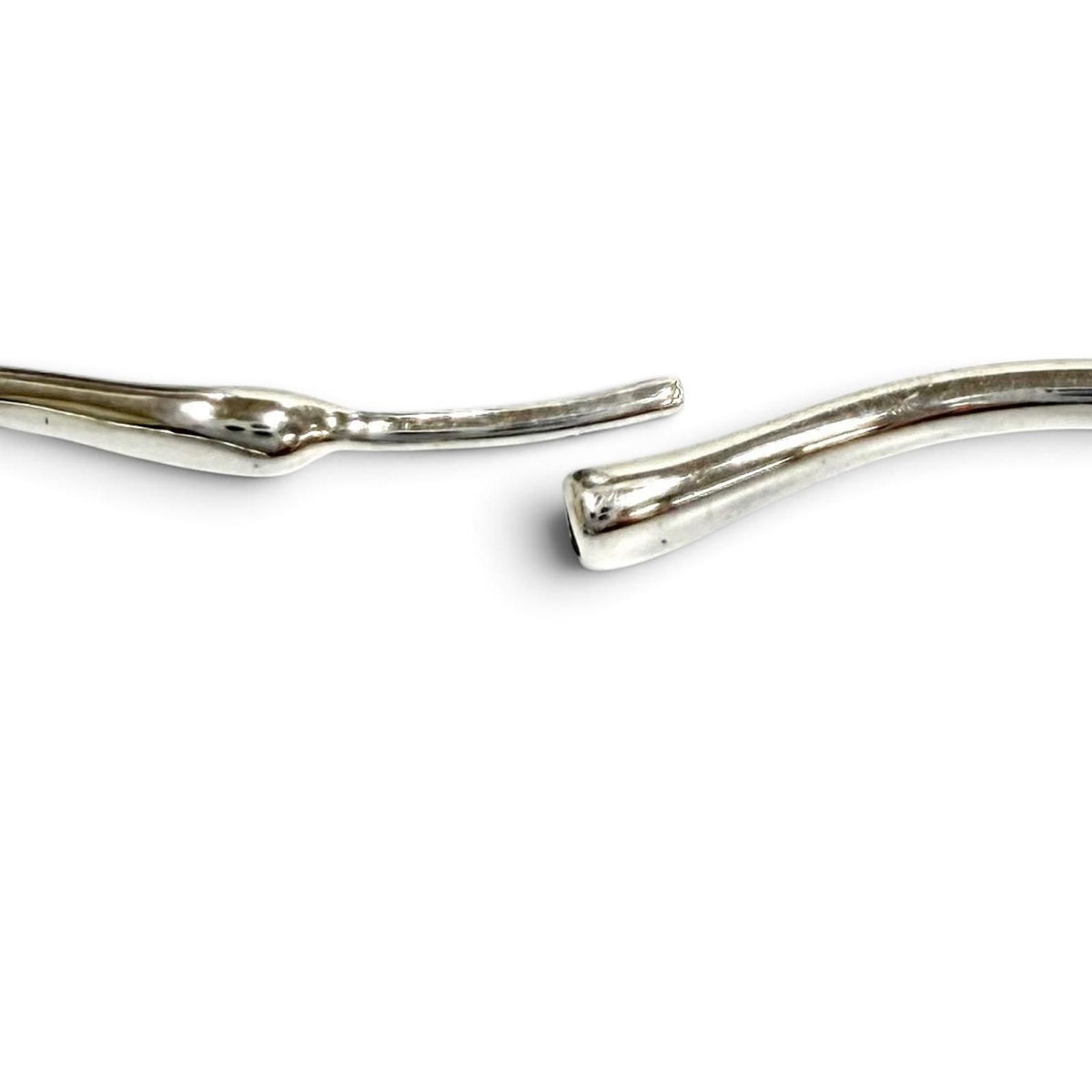 Tiffany & Co Elsa Peretti Open Heart Hoop Earrings Medium 925 Silver — view 5