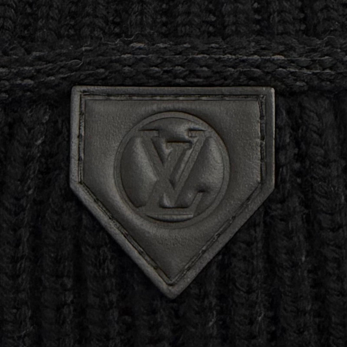 Louis Vuitton Wool Blend Leather Logo Patch Monogram Half Zip Rib Knit Black XS — view 5