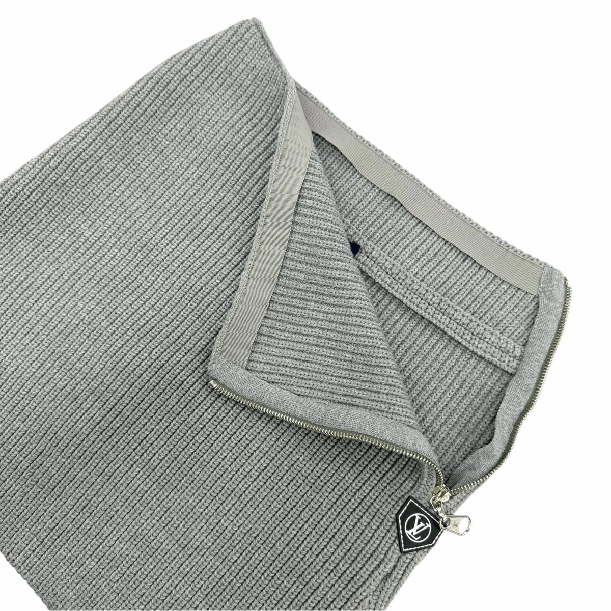 Louis Vuitton Wool LV Circle Logo Knit Mini Skirt Gray XS — view 6