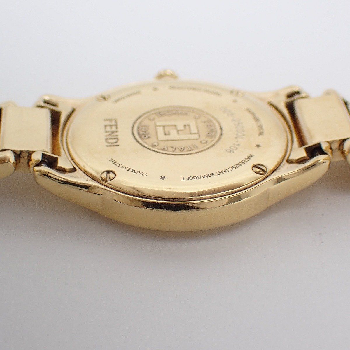 Fendi Quartz Gold White Dial Strap Watch — view 8