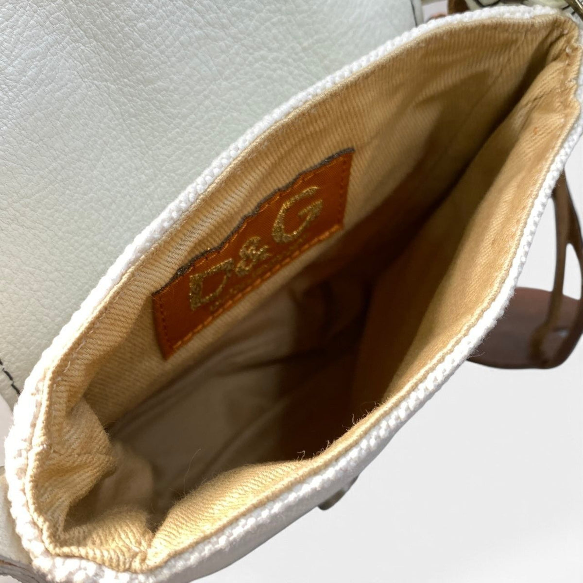 Dolce & Gabbana I7 Leather Buckle Shoulder Pouch Vintage Poach D&G White Charm — view 6
