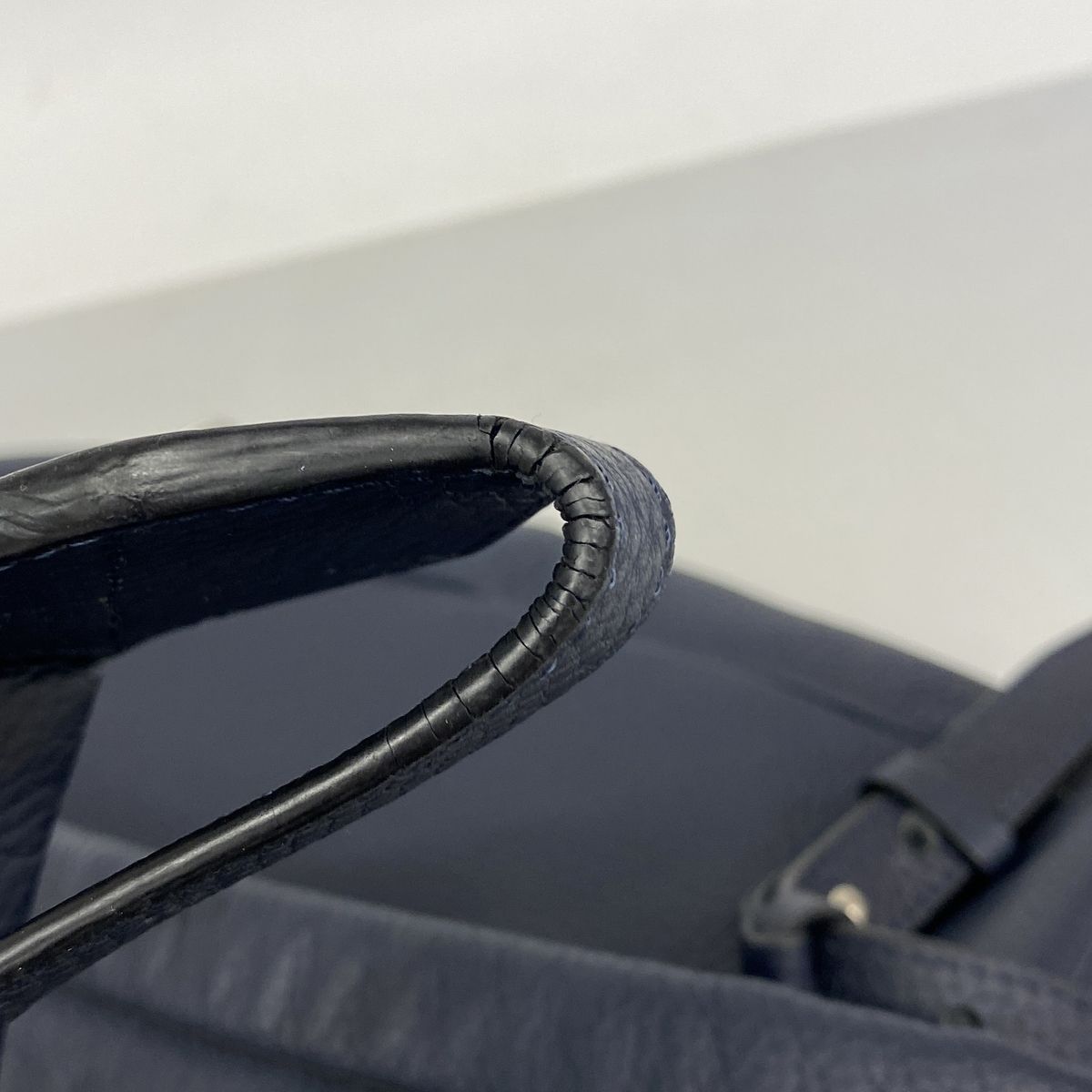 Louis Vuitton Backpack LV Circle Alma and Navy — view 7