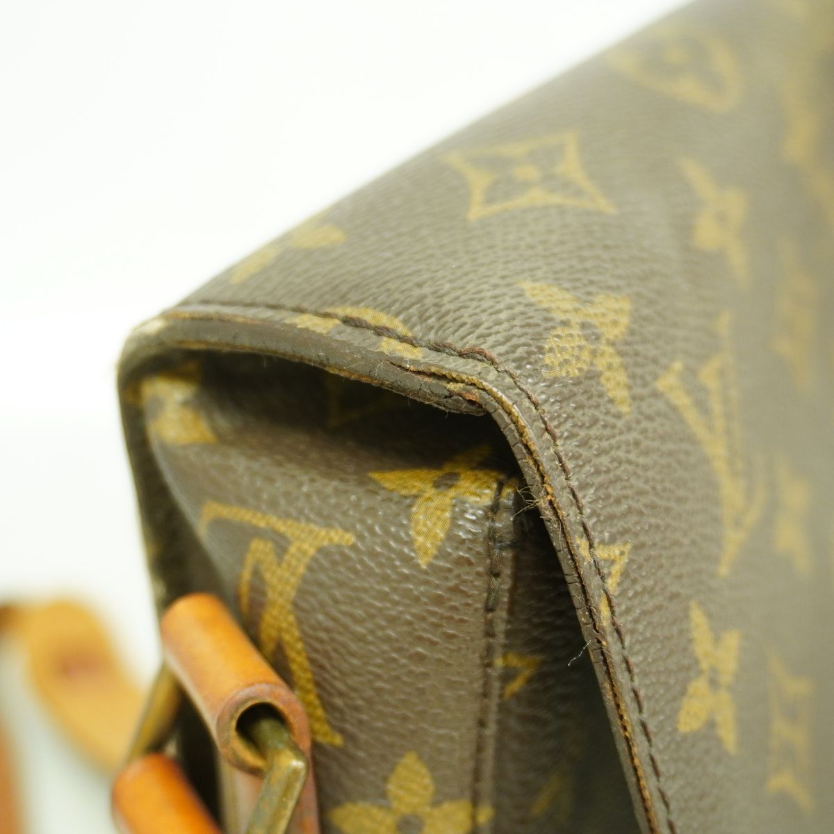 Louis Vuitton Shoulder Bag Monogram Saint-cloud GM Brown — view 8