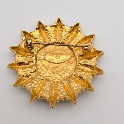 Chanel Brooch CC Logo Gold Emblem First Era Vintage — view 4