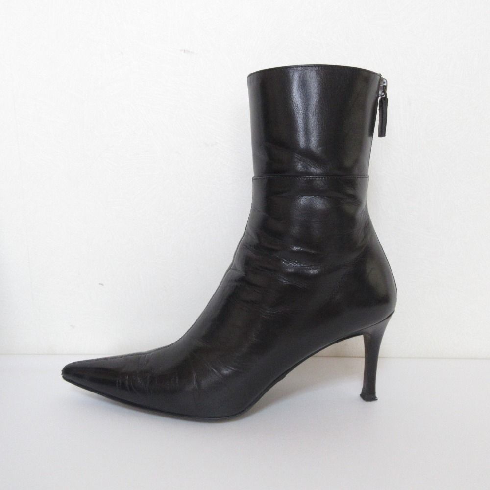 Gucci Leather Pointed Toe Short Ankle Boots Black — view 2