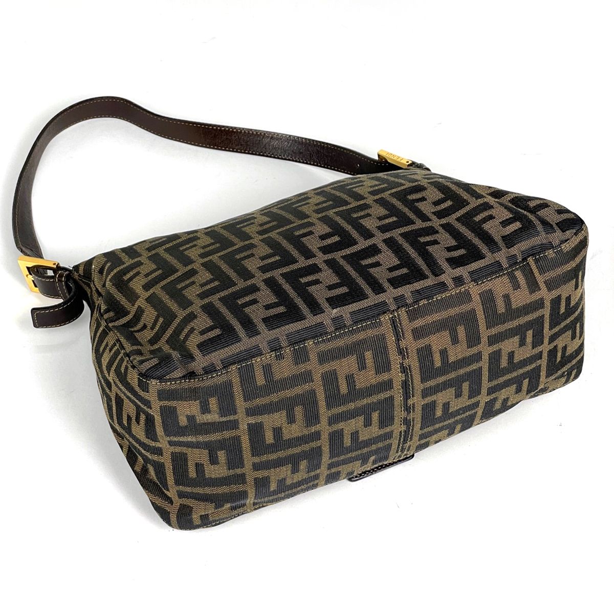 Fendi Shoulder Bag Zucca Pattern Mamma Baguette Canvas Brown — view 2