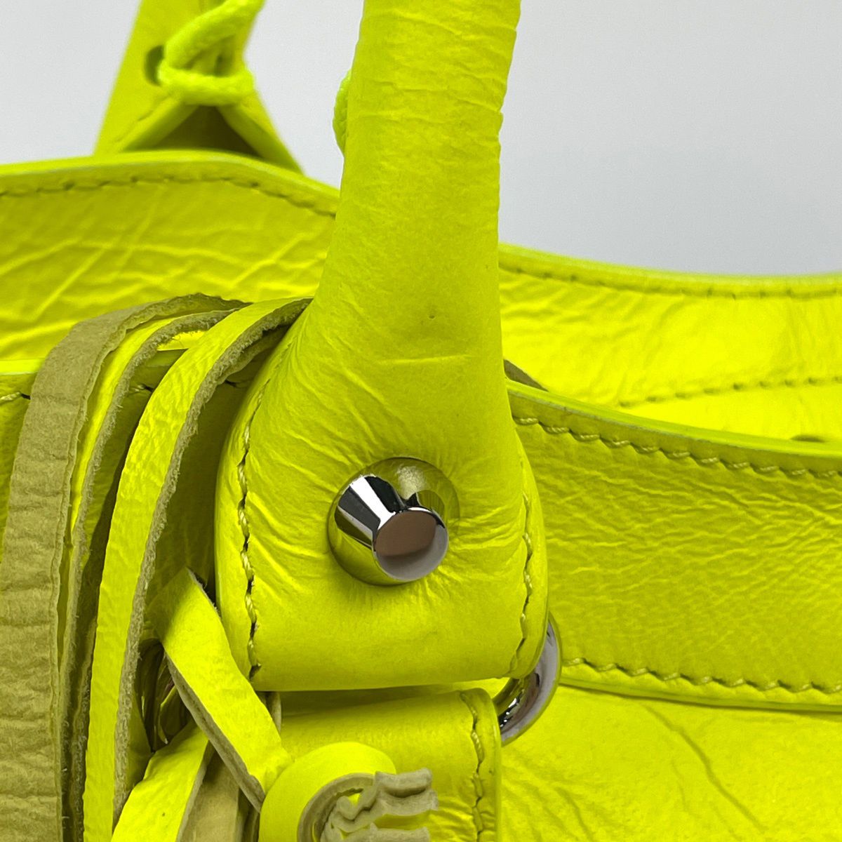 Balenciaga Handbag the City 2-Way Neon Leather Yellow — view 6
