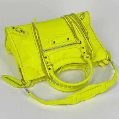 Balenciaga Handbag the City 2-Way Neon Leather Yellow — view 7