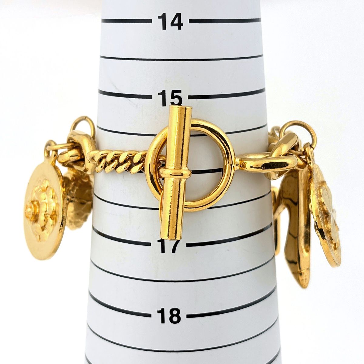 Chanel Bracelet Charm Gold Plated — view 8