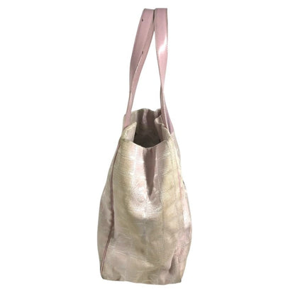Chanel Tote Bag New Travel Line MM CC Logo Nylon Canvas Pink — view 4