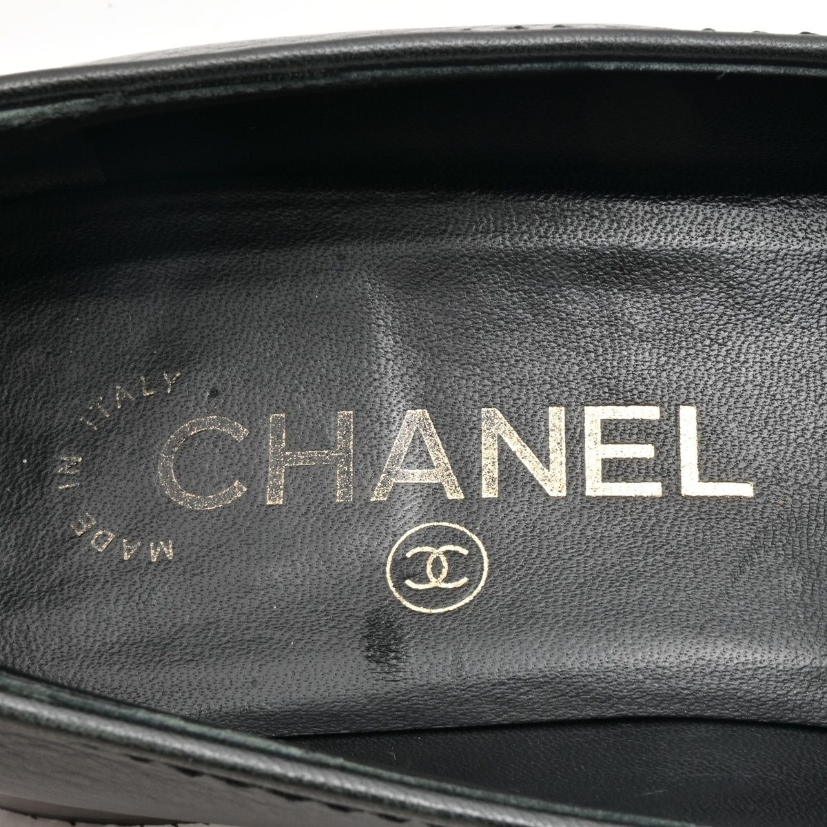 Chanel Loafers Black CC Logo Leather — view 5