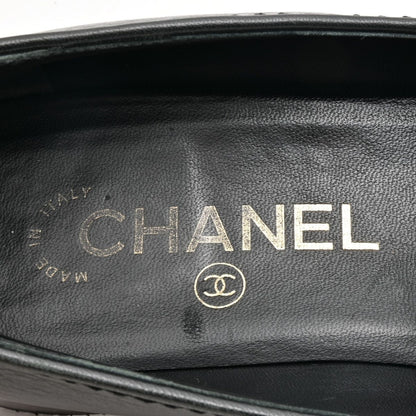 Chanel Loafers Black CC Logo Leather — view 5