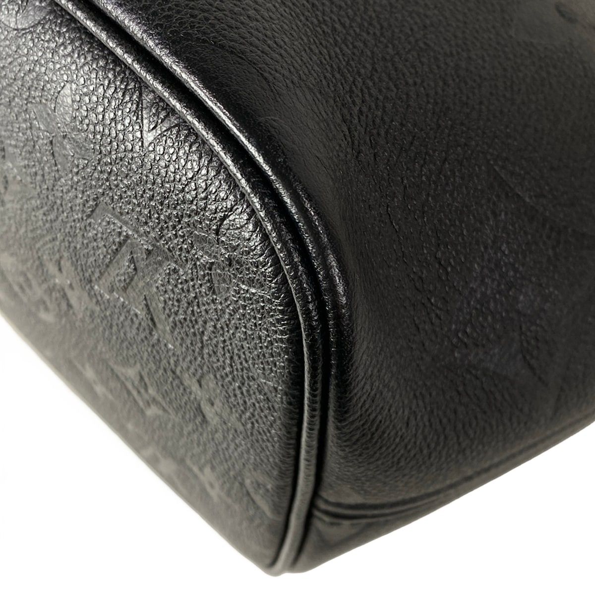 Louis Vuitton Tote Bag Monogram Empreinte Neverfull MM Noir Leather Cowhide — view 8