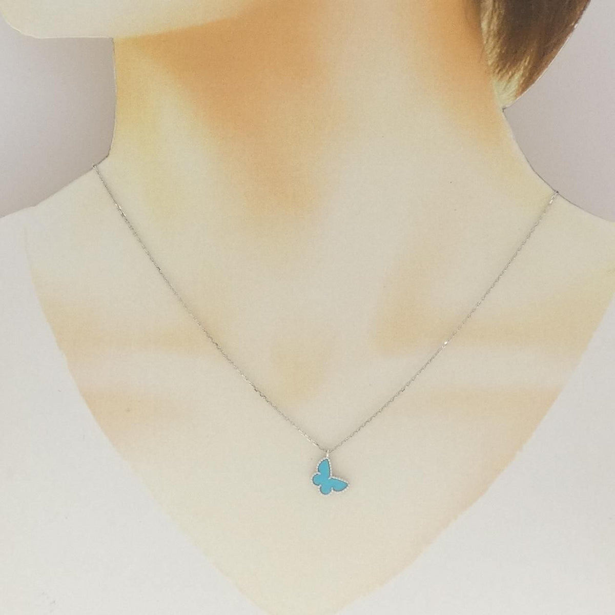 Van Cleef & Arpels Sweet Alhambra Necklace — view 5