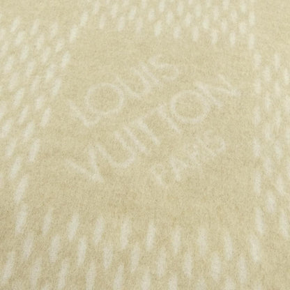 Louis Vuitton Couverture Damier Classic Blanket — view 4