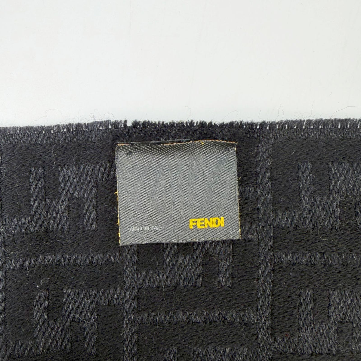 Fendi Zucca FF Border Scarf Wool 100% Gray Black Vintage — view 7
