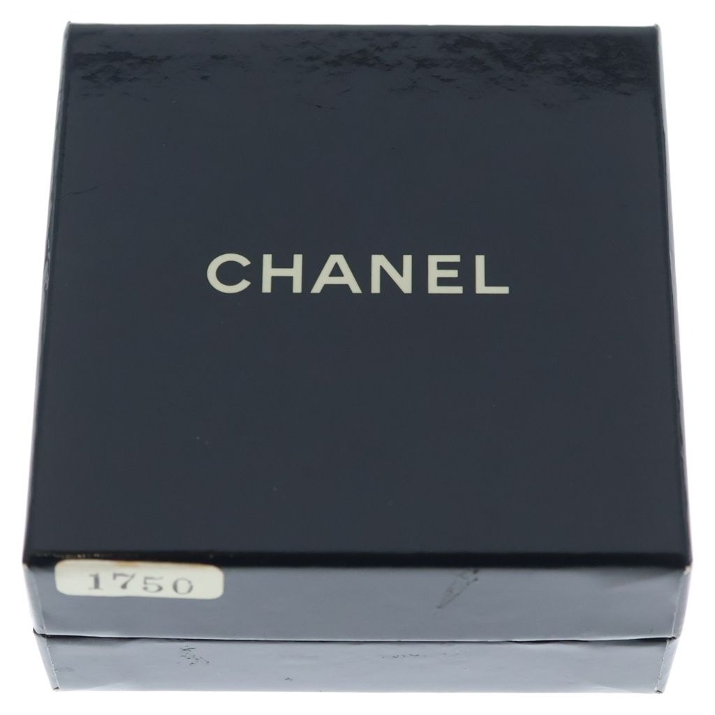 Chanel Clover Teardrop Pearl Earrings White Gold — view 6