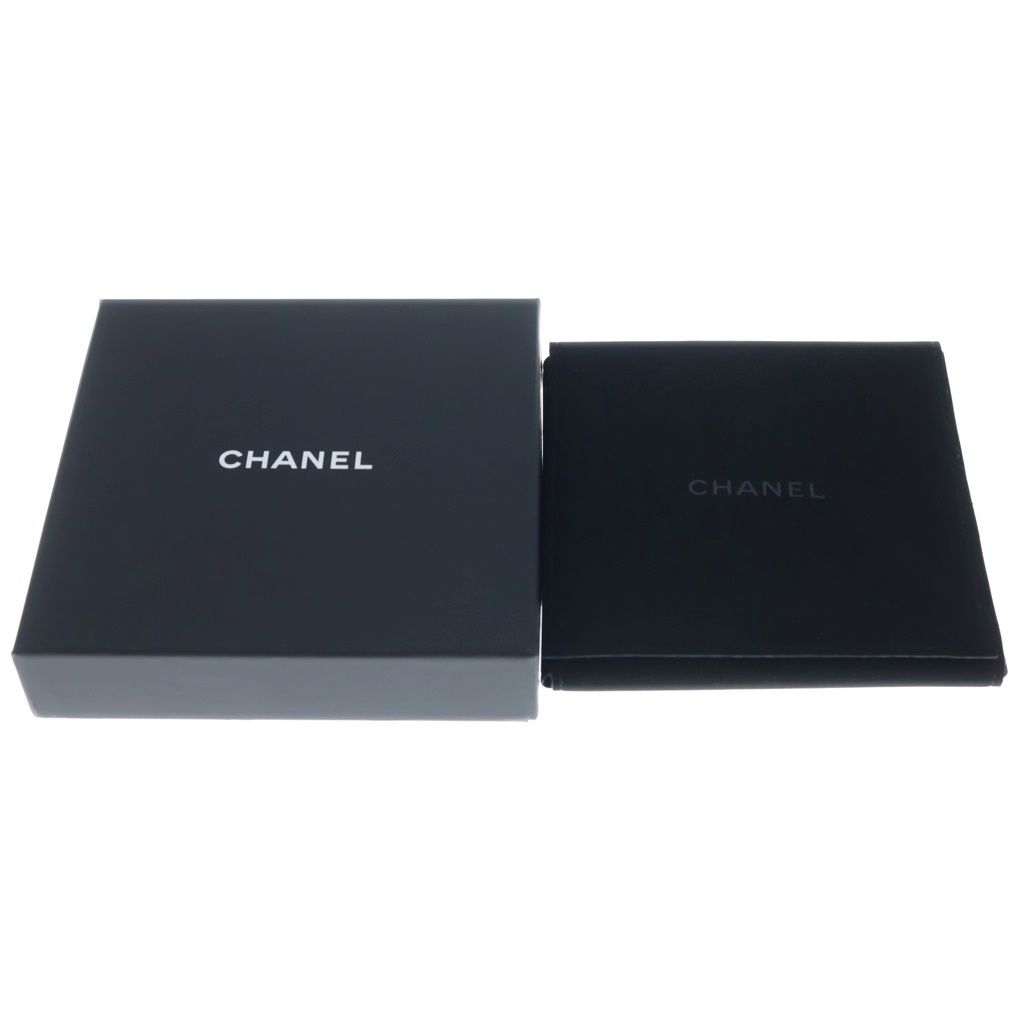 Chanel CC Logo Faux Pearl Heart Necklace Metal Black Gold — view 6