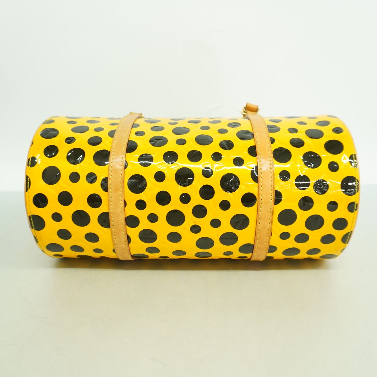 Louis Vuitton Shoulder Bag Vernis Dot Infinity Yayoi Kusama Papillon Jaune — view 3