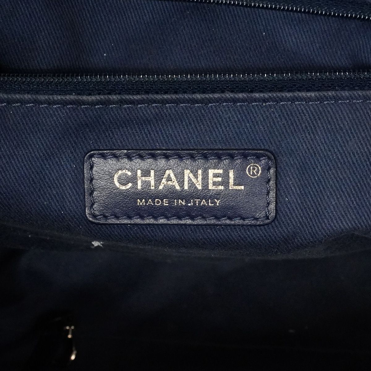 Chanel Chain Tote Bag Deauville Tweed Navy Champagne Gold 2-Way — view 5