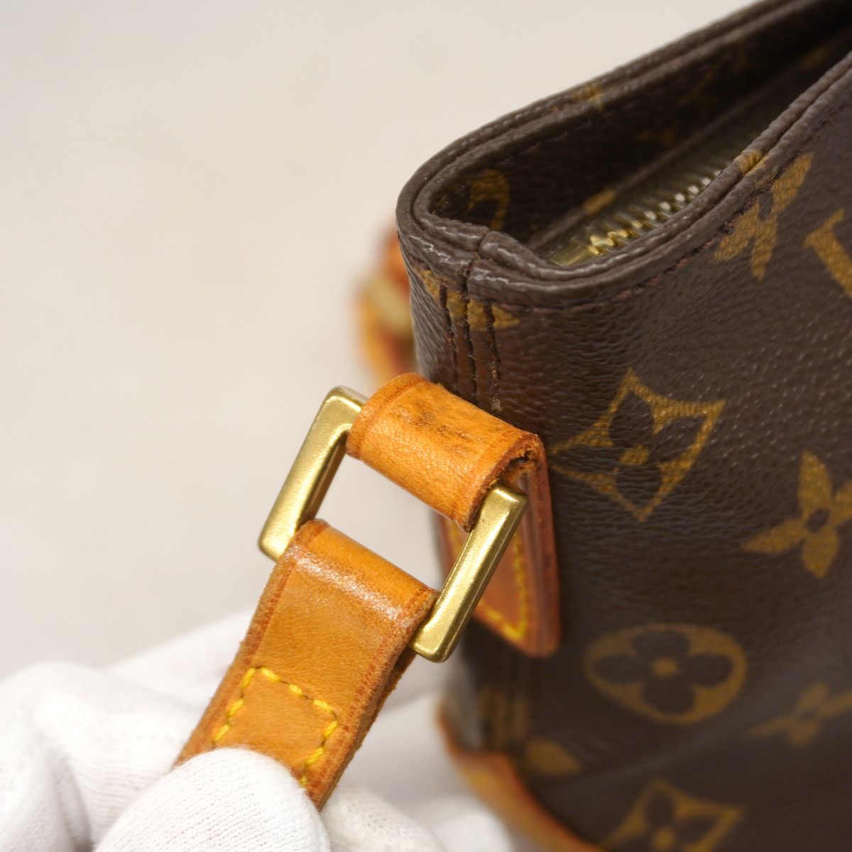 Louis Vuitton Shoulder Bag Monogram Trotteur Brown — view 7