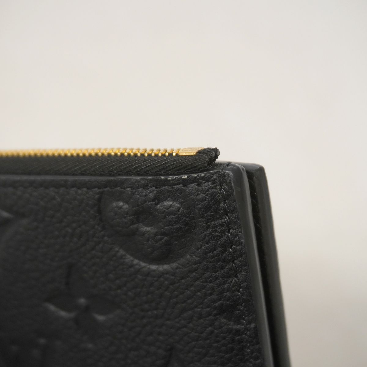 Louis Vuitton Wallet Monogram Empreinte Portefeuille Lisa Noir — view 7