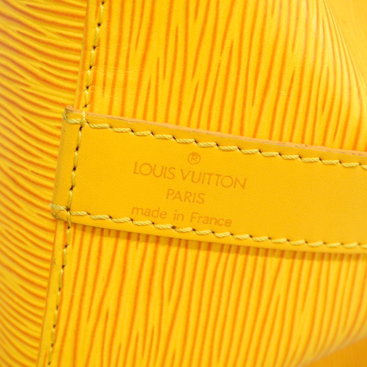 Louis Vuitton Shoulder Bag Epi Petit Noe Jaune — view 5