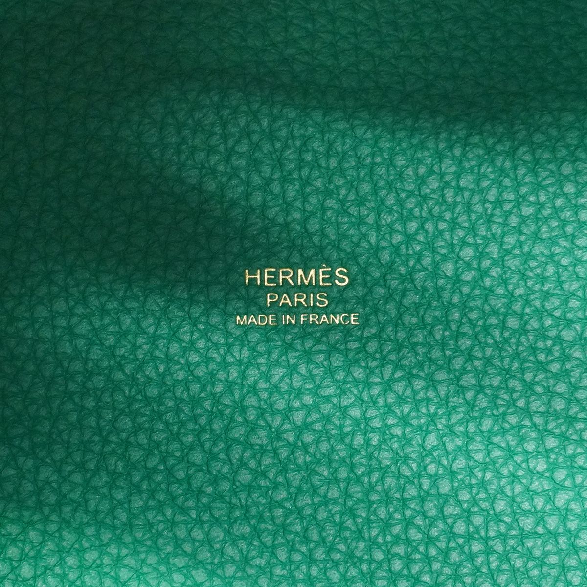 Hermes Handbag Picotin Lock PM Taurillon Clemence Vert Jade Gold — view 5