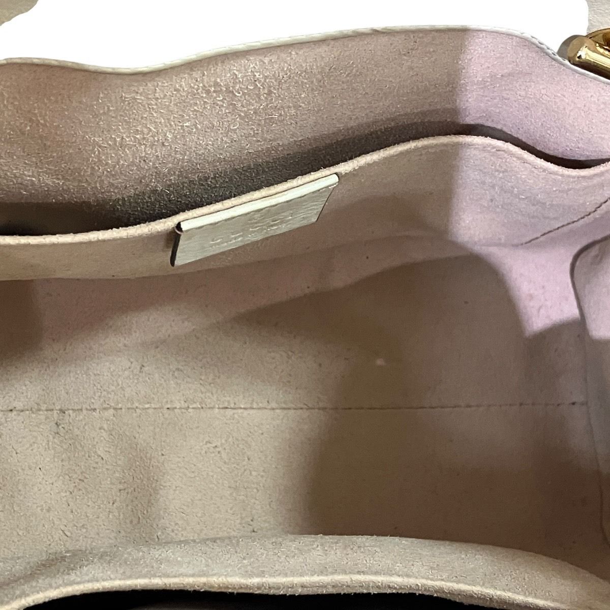 Gucci GG Small Supreme Tote Bag Leather — view 6