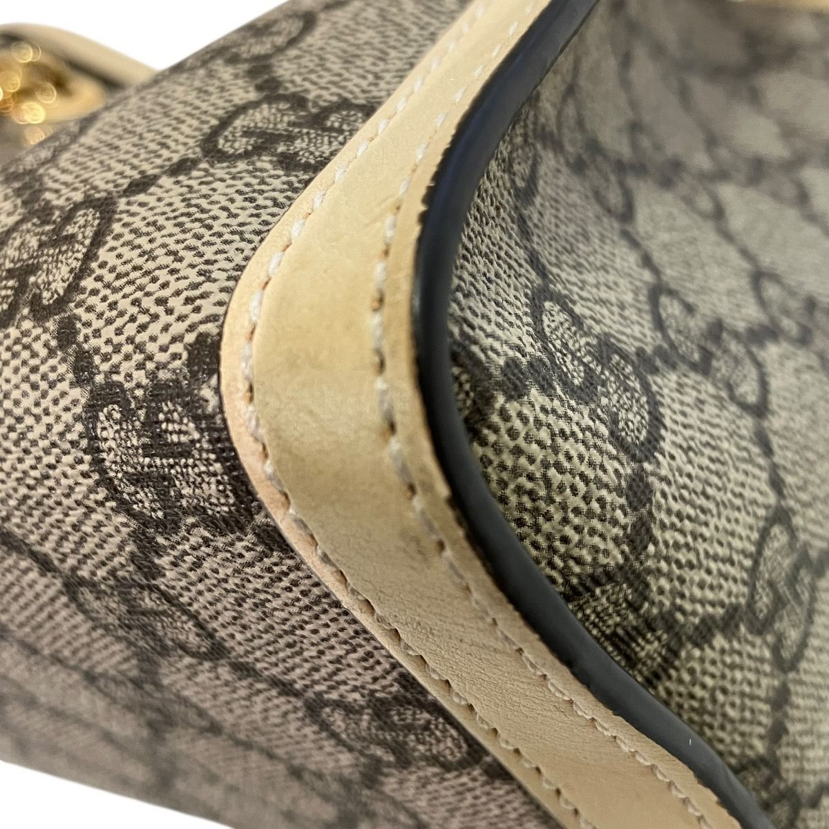 Gucci GG Small Supreme Tote Bag Leather — view 7