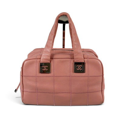 Chanel Choco Bar Bowling Bag Pink Caviar Leather — view 2