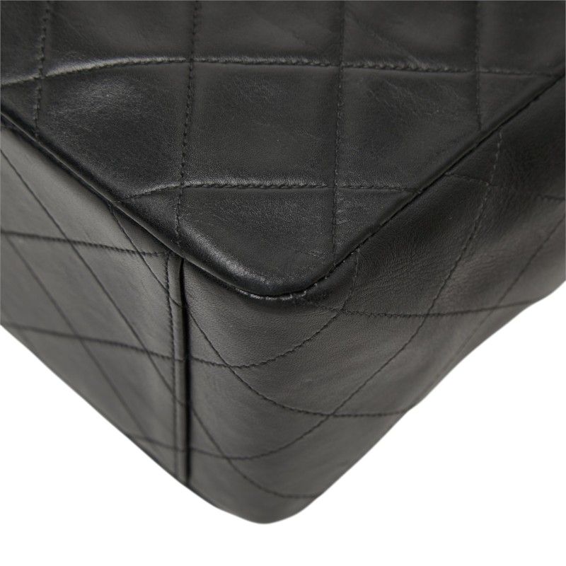 Chanel CC Logo Quilted Chain Shoulder Bag Black Lambskin — view 5