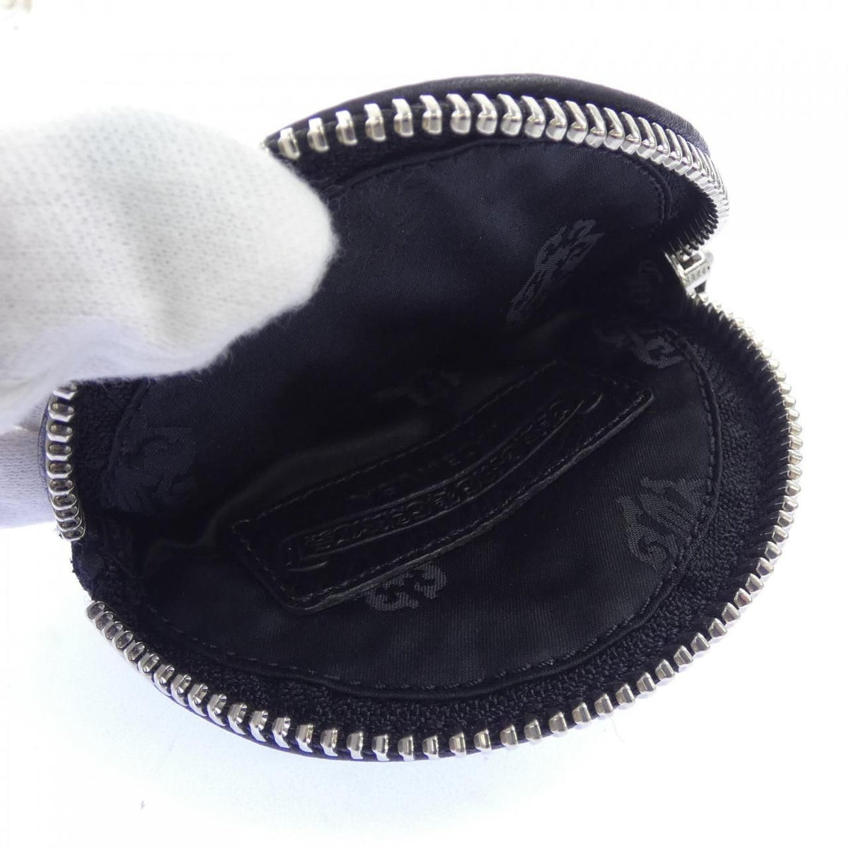 Chrome Hearts Coin Purse Clip Chain 3 Ceme Cross Ptchs — view 4