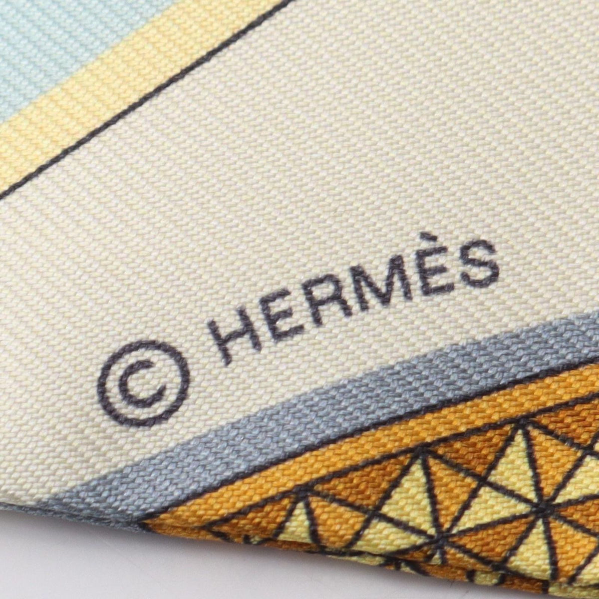 Hermes Scarf Twilly Grand Apparat Beige Silk — view 4
